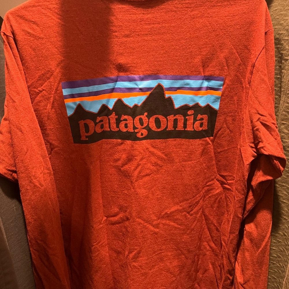 Patagonia long sleeve red